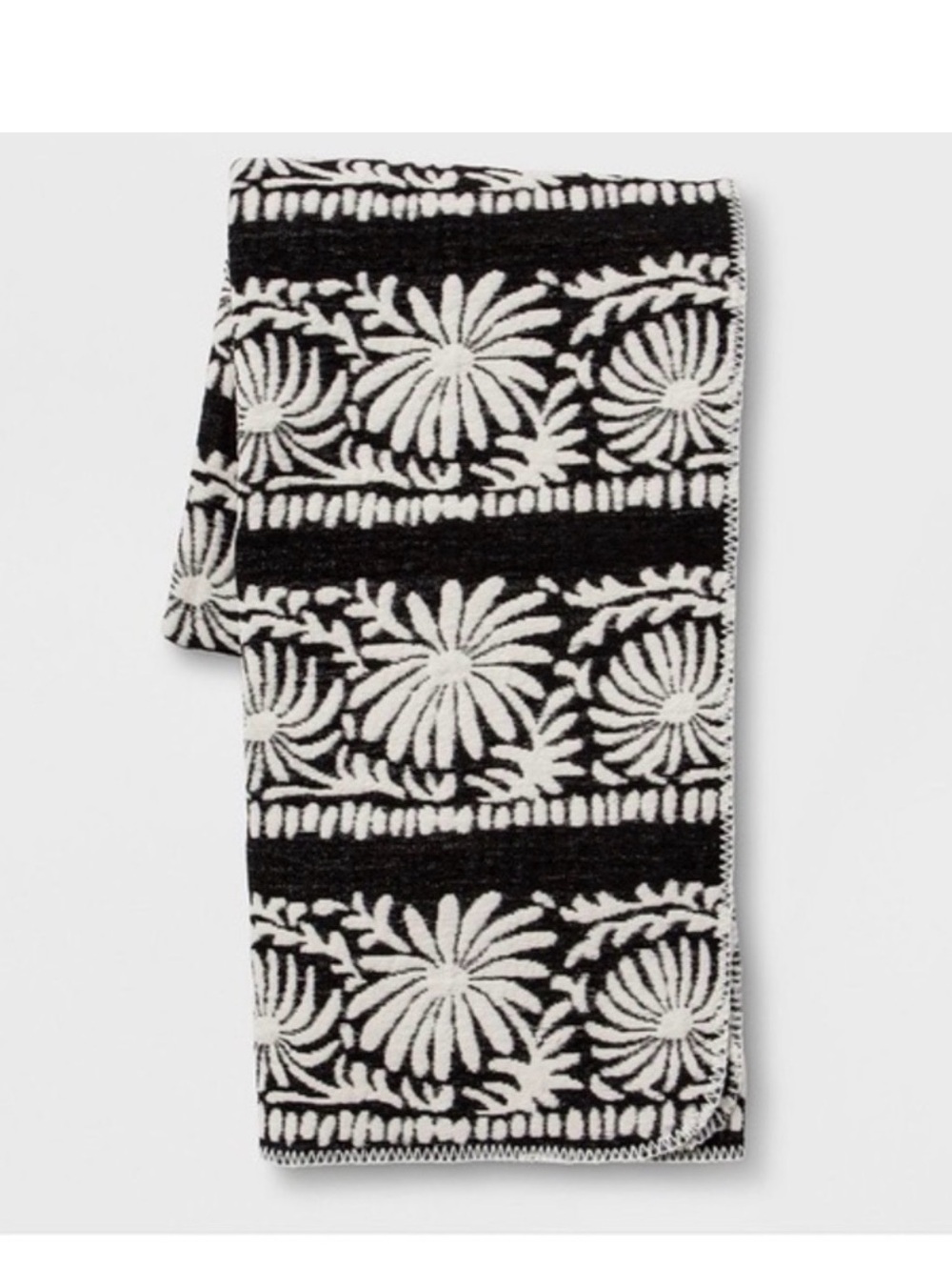 Opalhouse Mallorca throw blanket